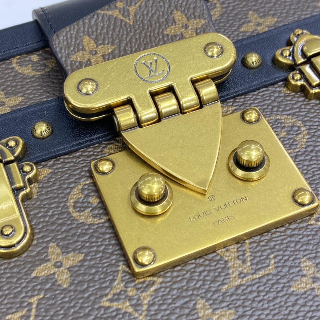 Louis Vuitton PETITE MALLE Handbag Monogram M45943